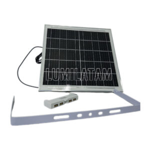 PANEL SOLAR + 4 SALIDAS DE ENERGÍA